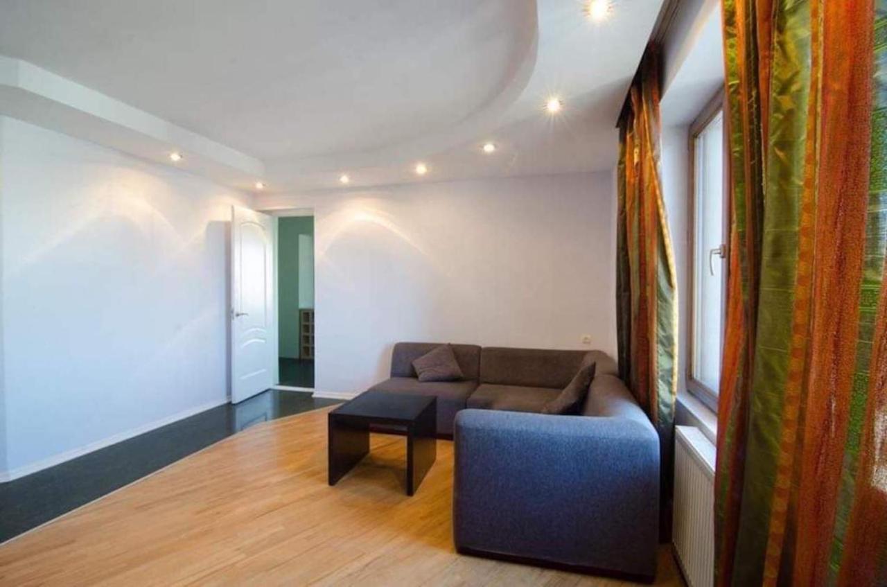 Georges Apartment 第比利斯 外观 照片