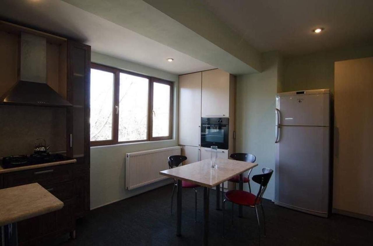Georges Apartment 第比利斯 外观 照片
